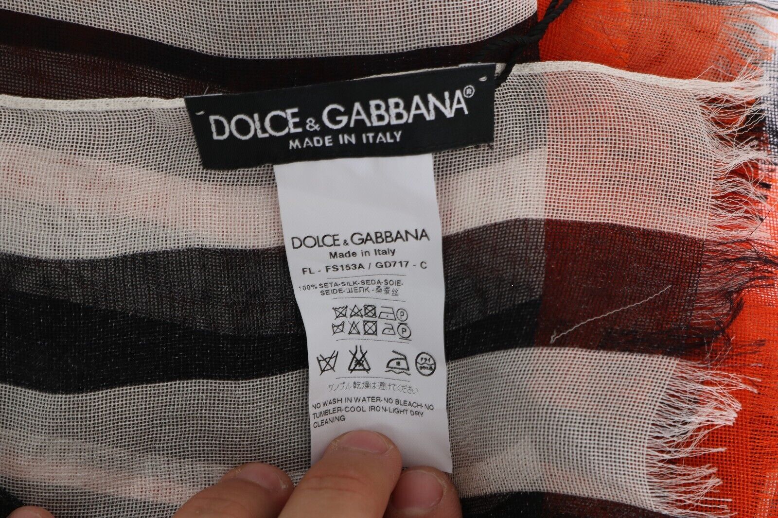 Dolce & Gabbana Flerfärgad Randig Sidensjal Med Fransar Halsduk