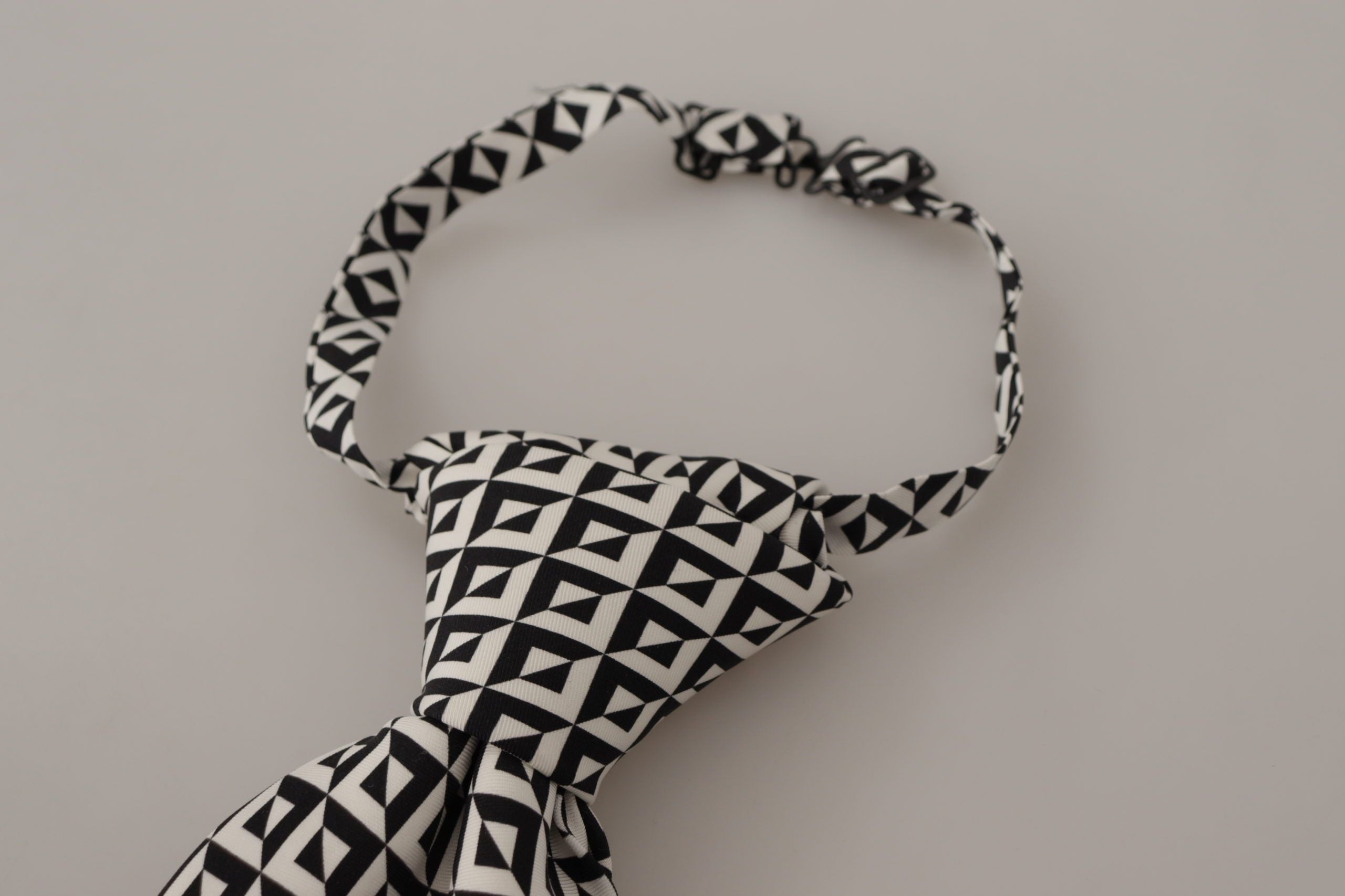 Dolce & Gabbana Svartvit Geometrisk Justerbar Slips i 100 % Siden