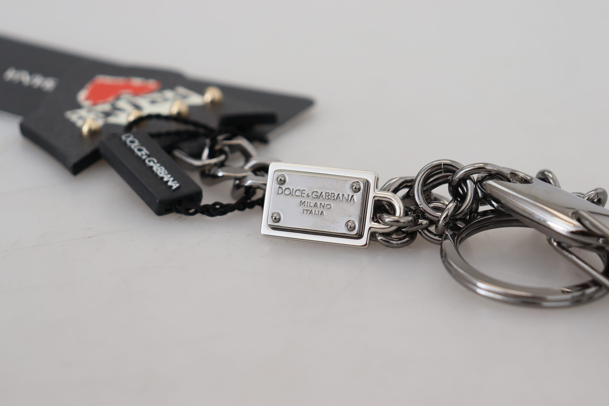 Dolce & Gabbana Black Prince Nyckelring i silvermässing med nitar och logotyp