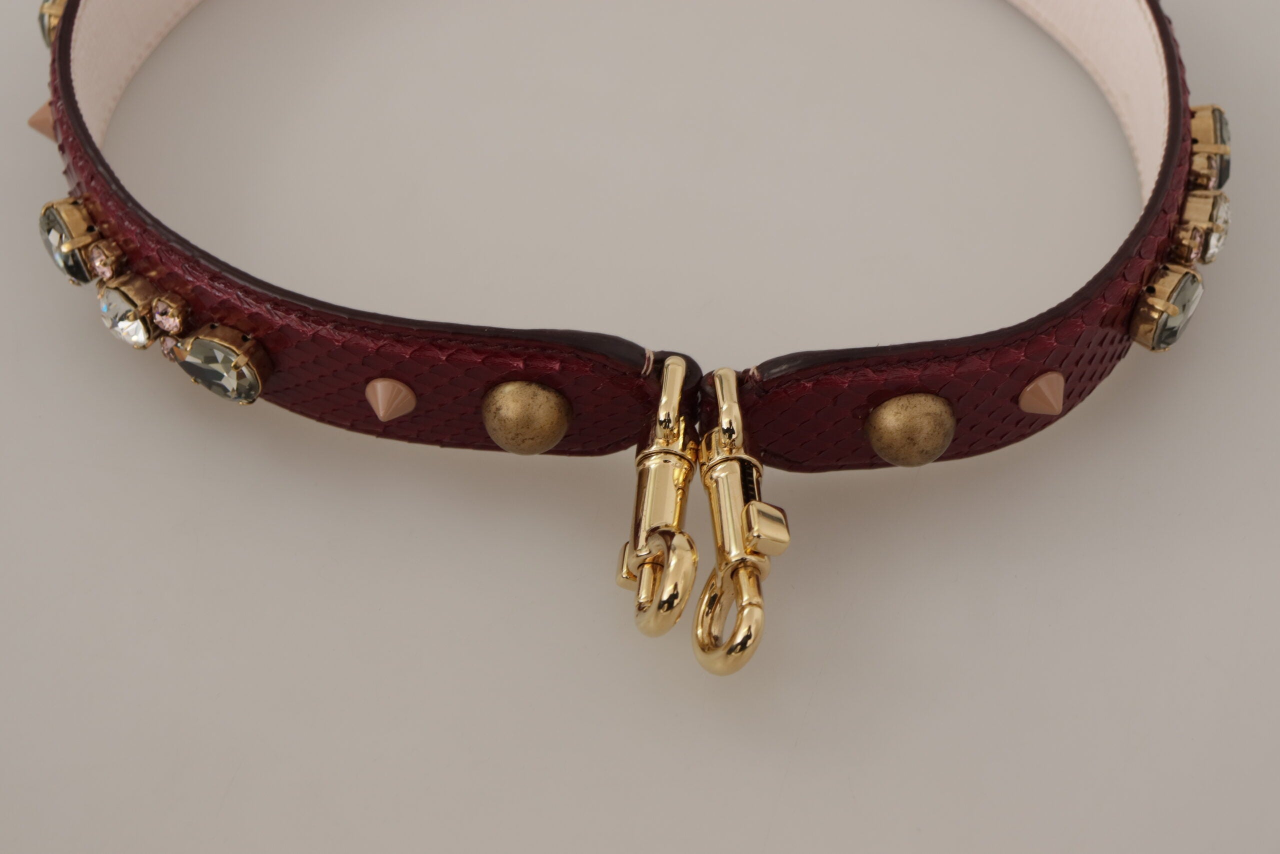 Dolce & Gabbana Bordeaux Läderväska med Kristaller Axelrem