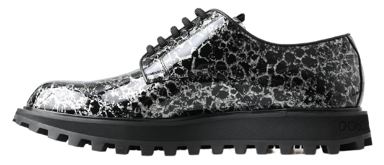 Dolce & Gabbana Svarta Vita Derbyskor i Lackläder