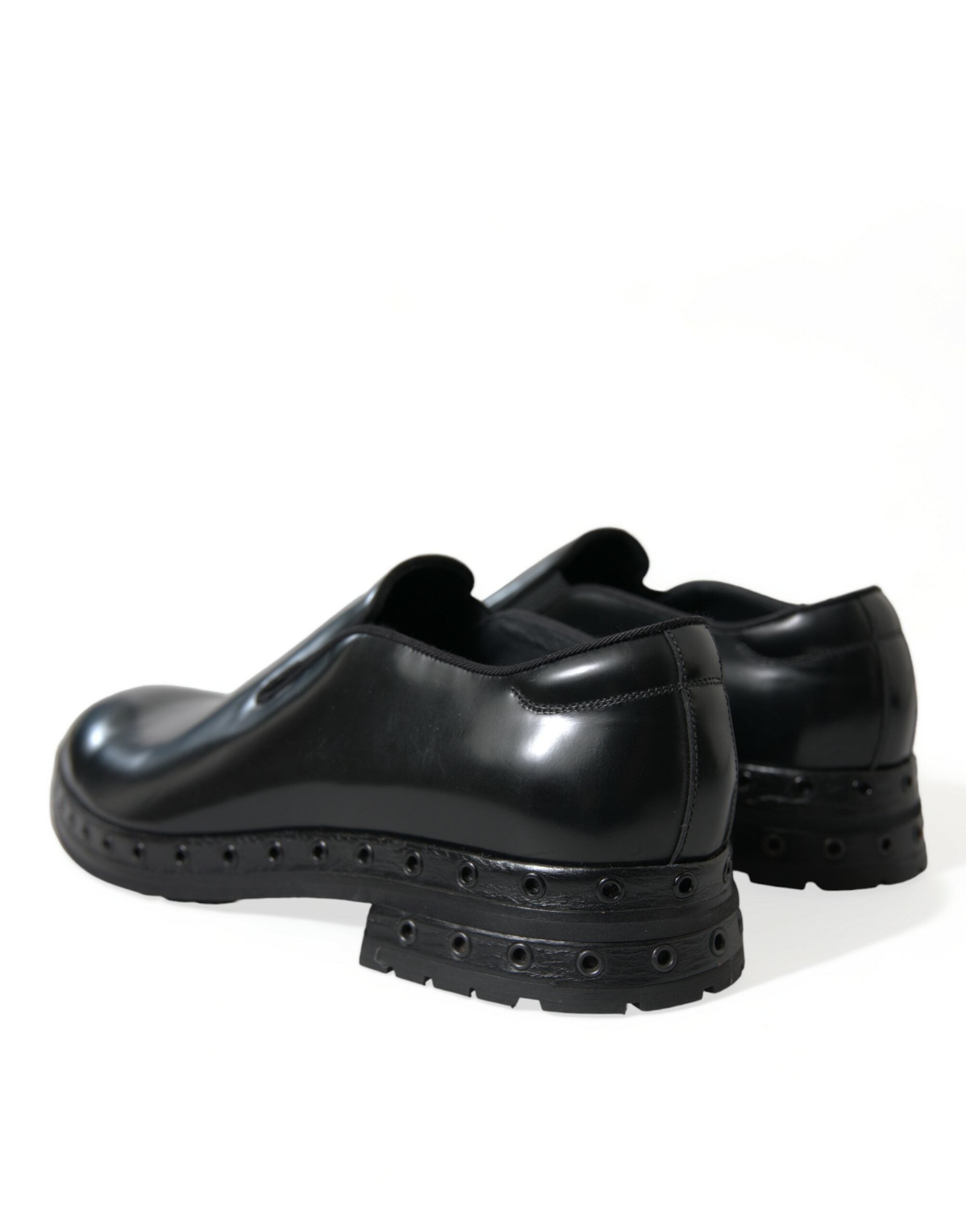 Dolce & Gabbana svarta loafers i läder med nitar, finskor