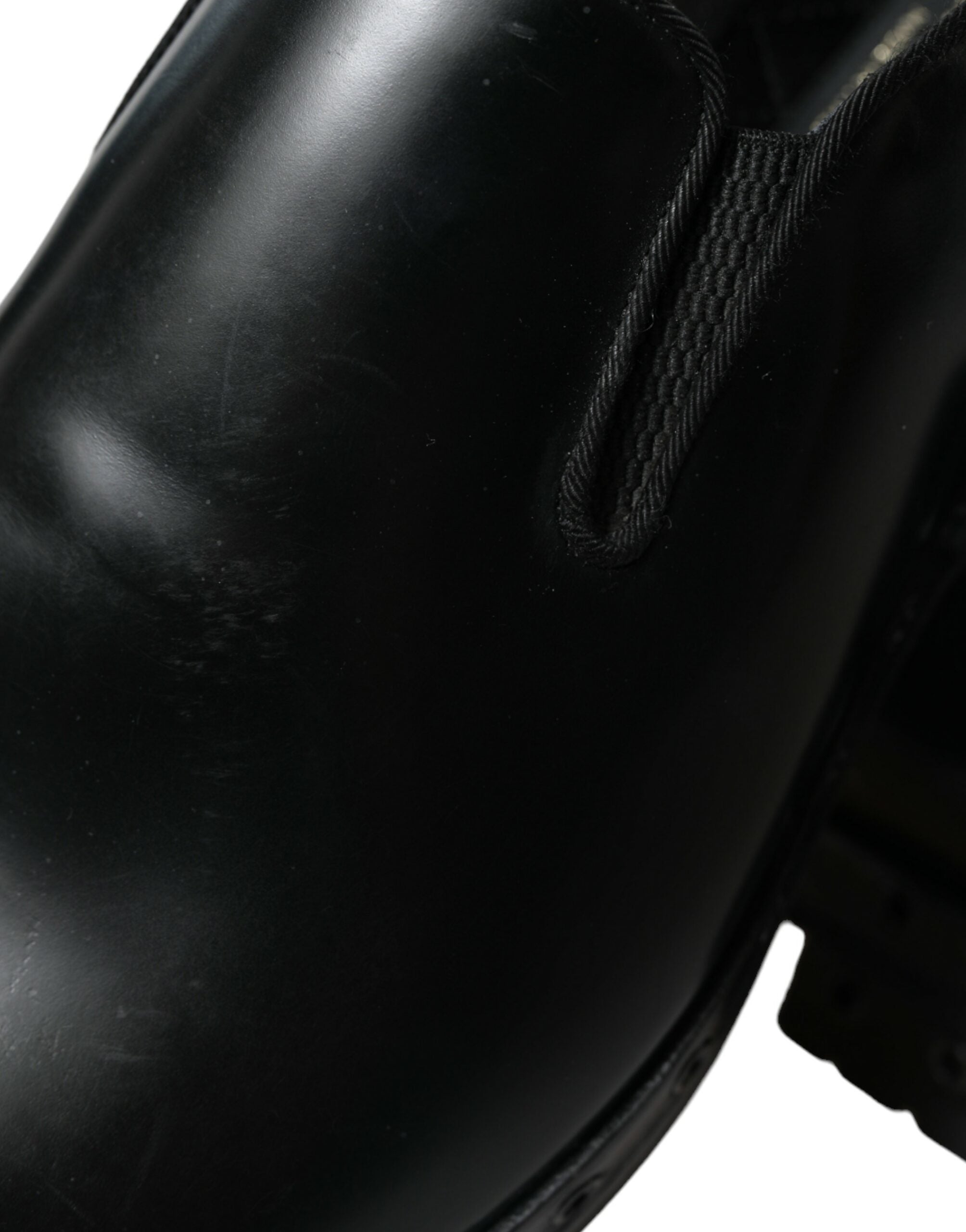 Dolce & Gabbana svarta loafers i läder med nitar, finskor