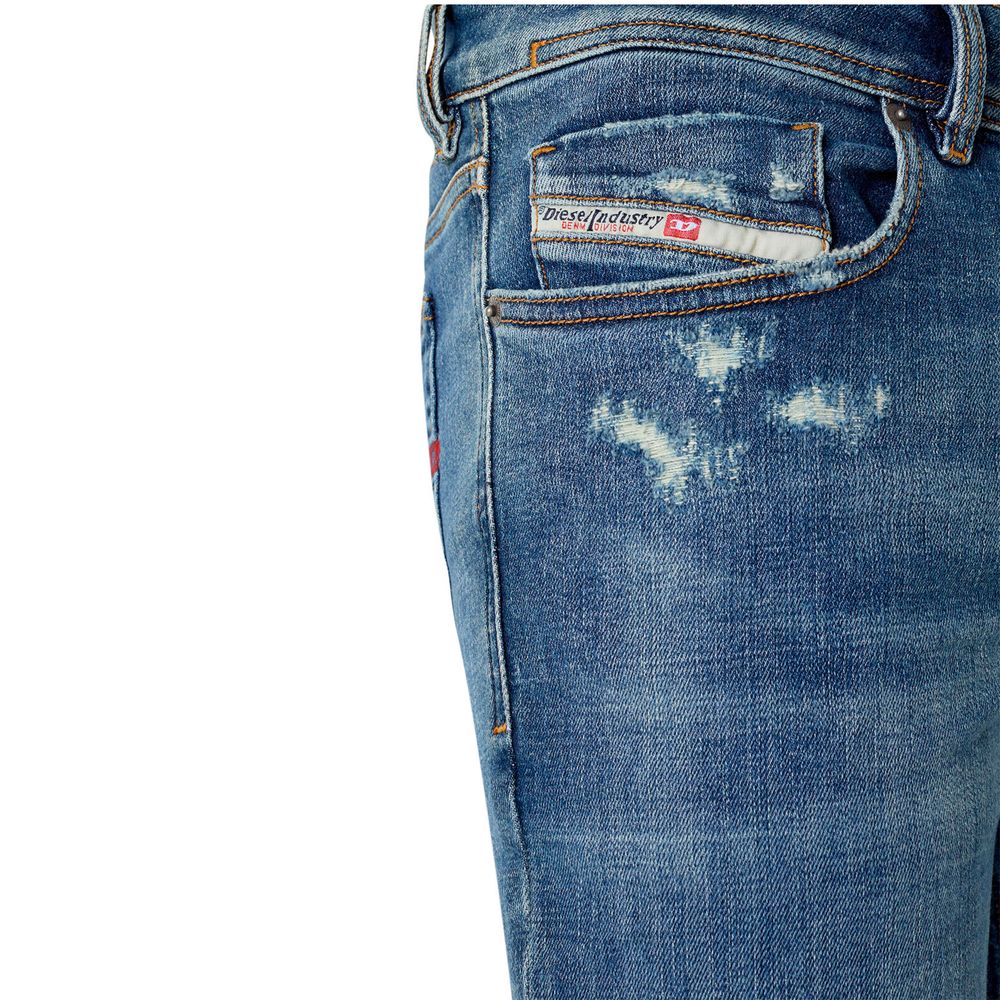 Diesel Punk-inspirerade skinny jeans med låg midja