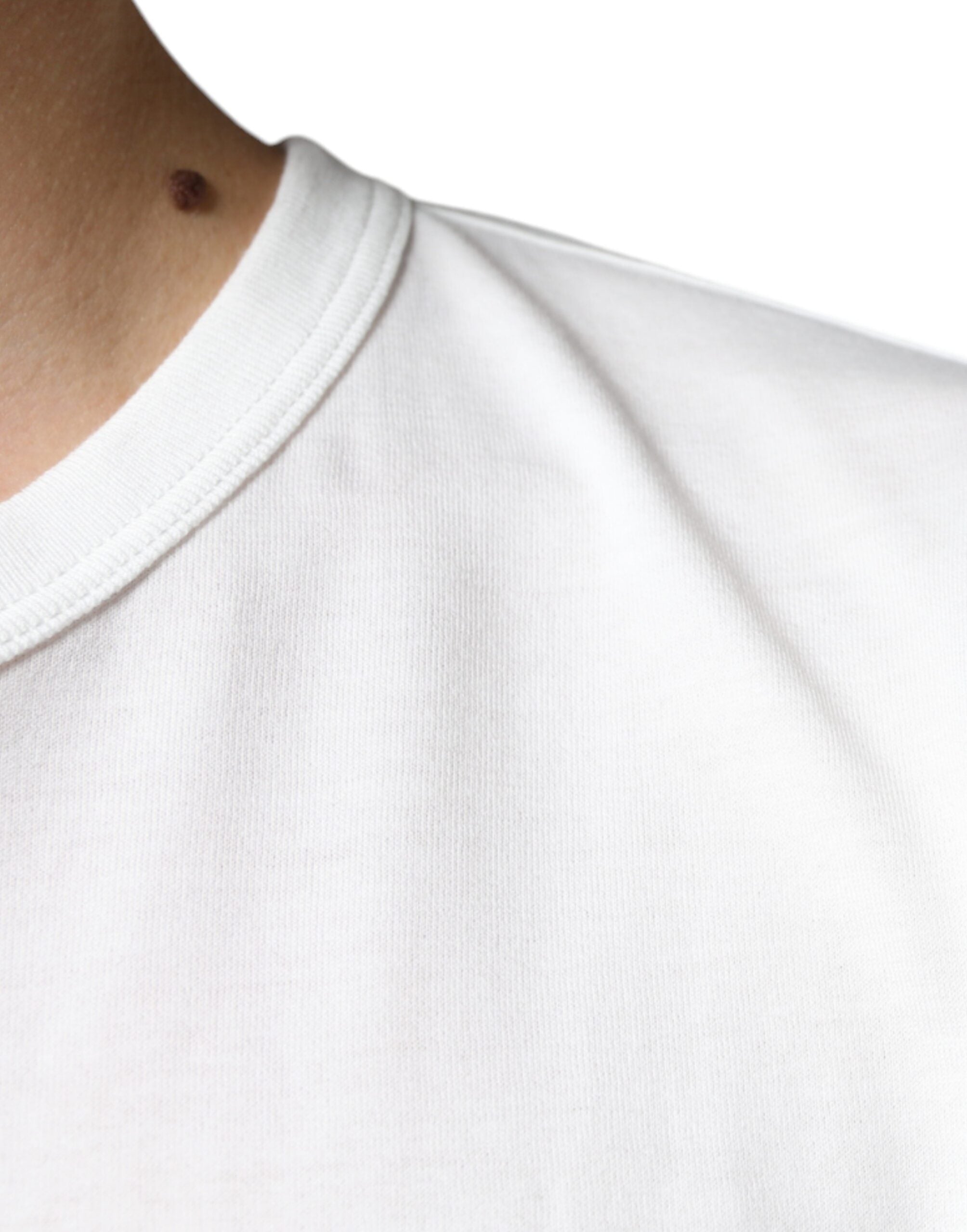 Dolce & Gabbana Vit t-shirt med präglad bomullsringning och logotyp