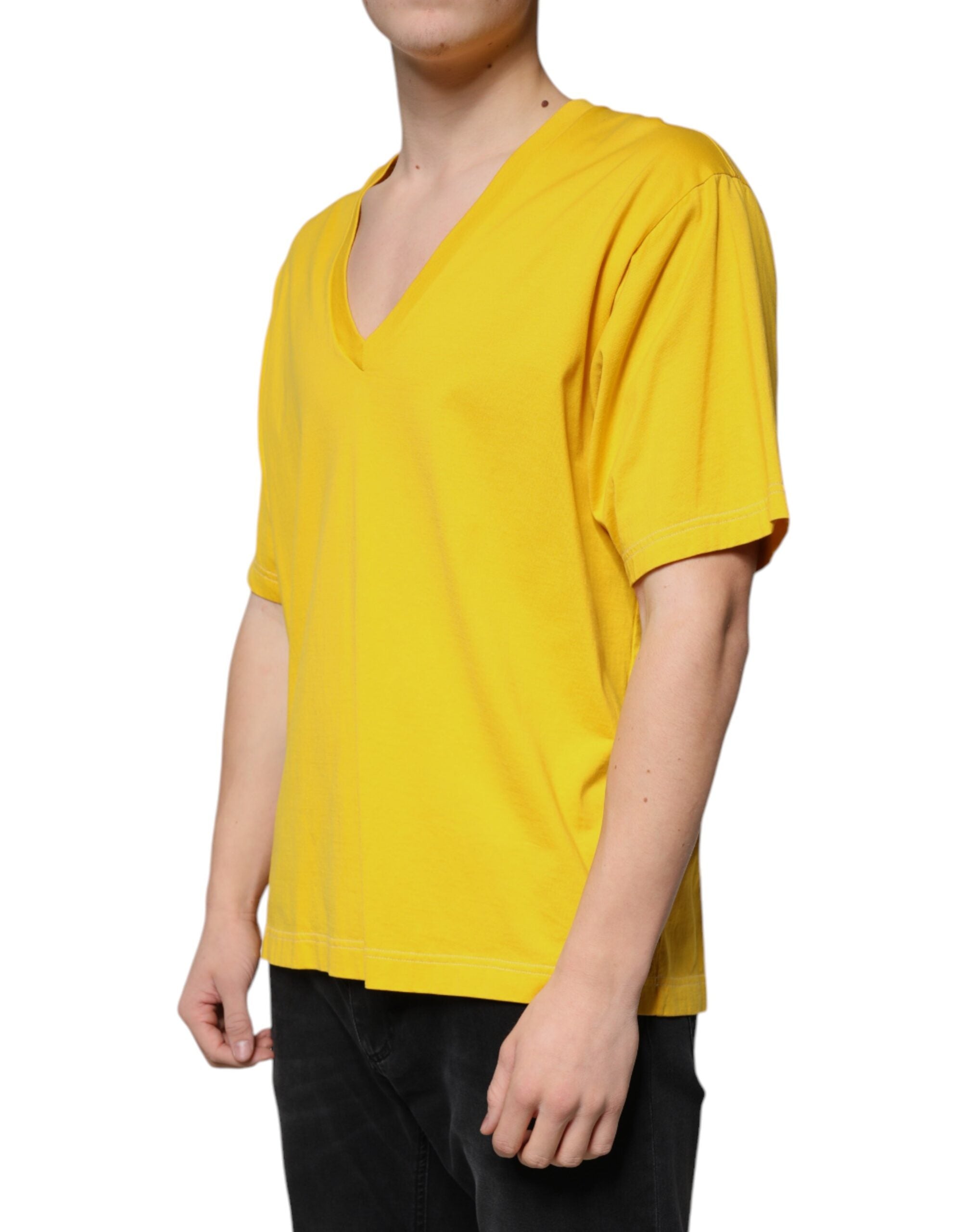 Dolce & Gabbana Gul Bomulls-T-shirt Med V-Ringning Och Korta Ärmar