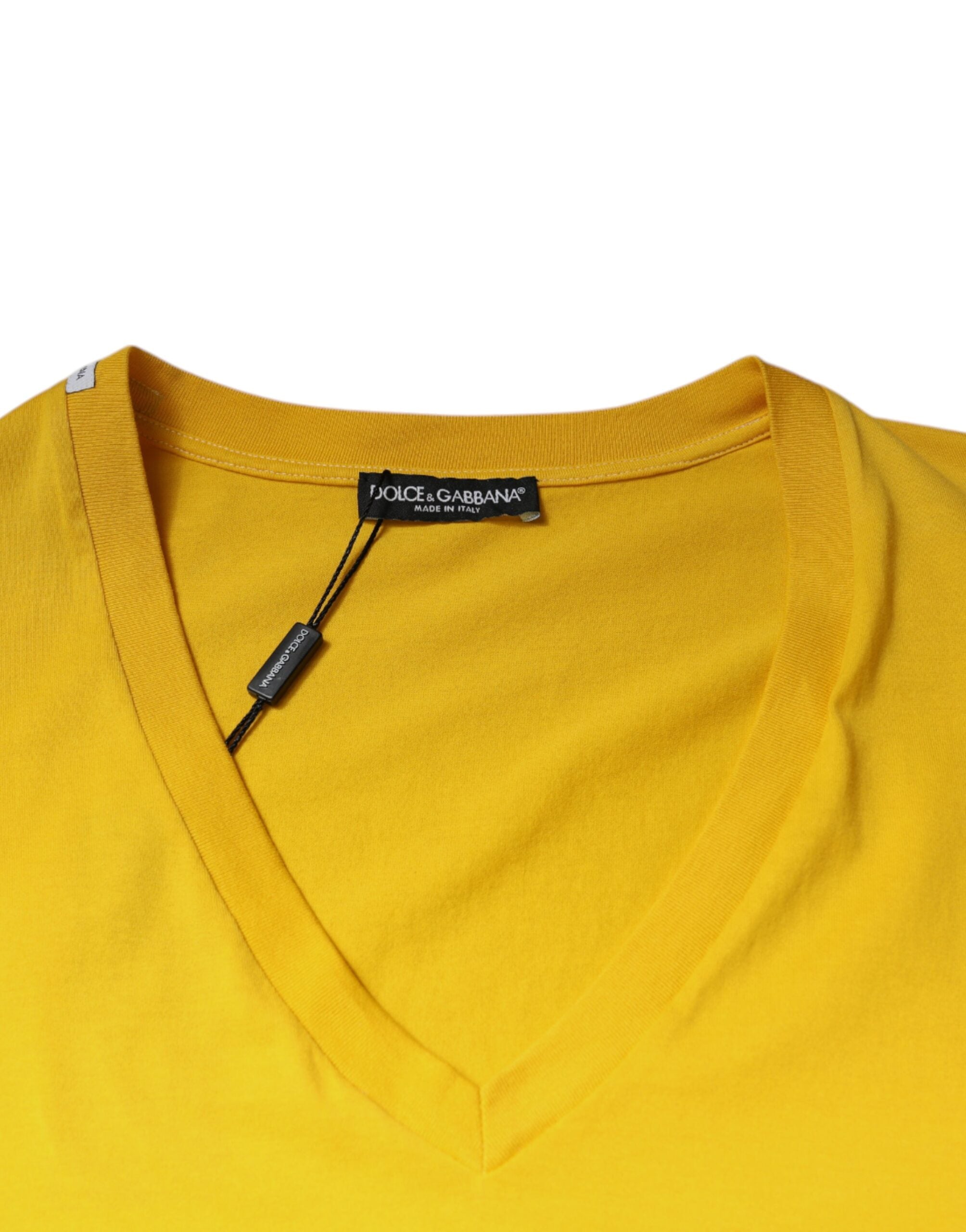 Dolce & Gabbana Gul Bomulls-T-shirt Med V-Ringning Och Korta Ärmar