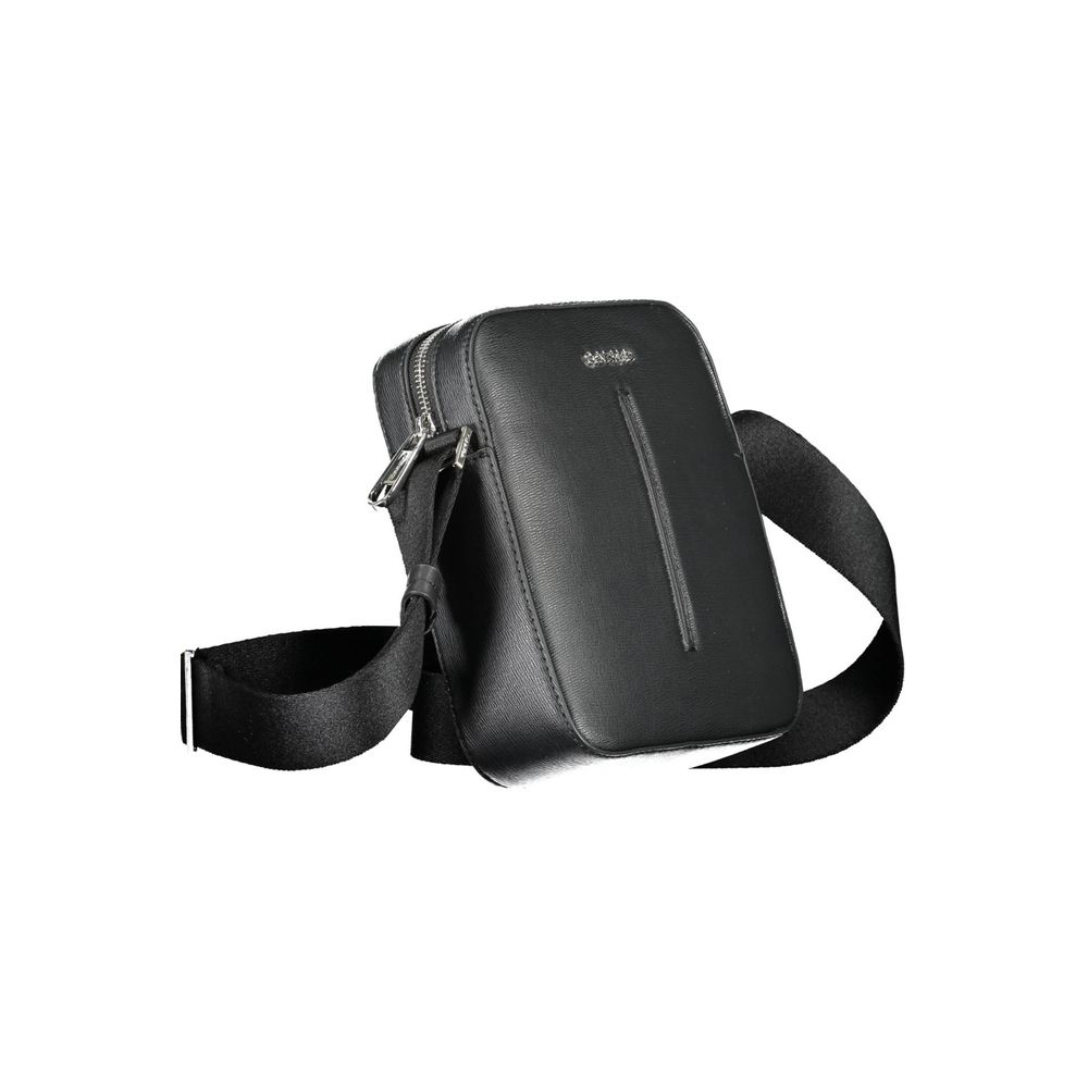 Calvin Klein svart polyester herr axelväska