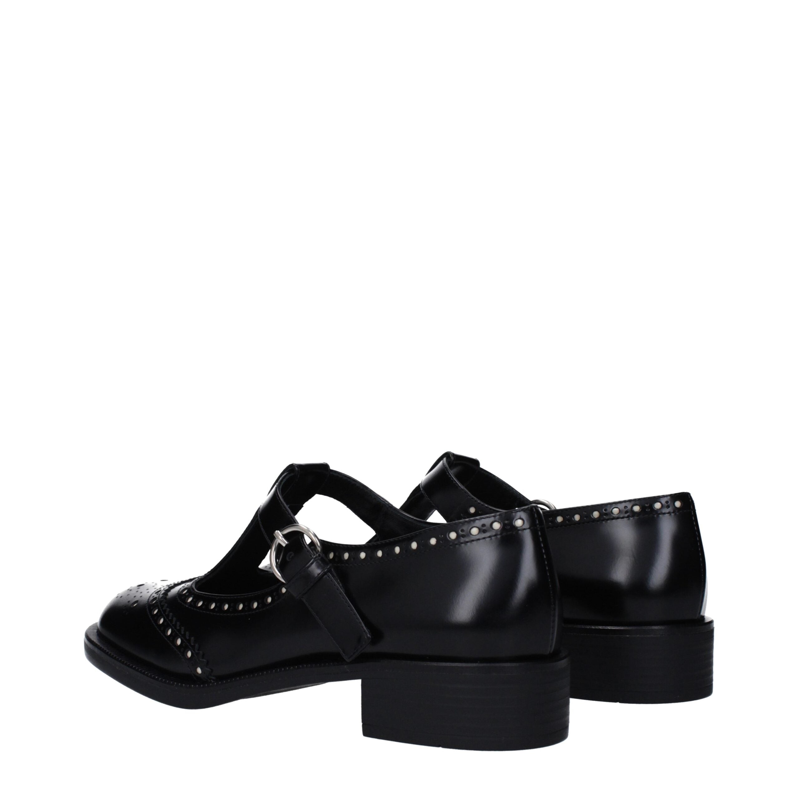 Miu Miu svarta slip-on loafers i läder