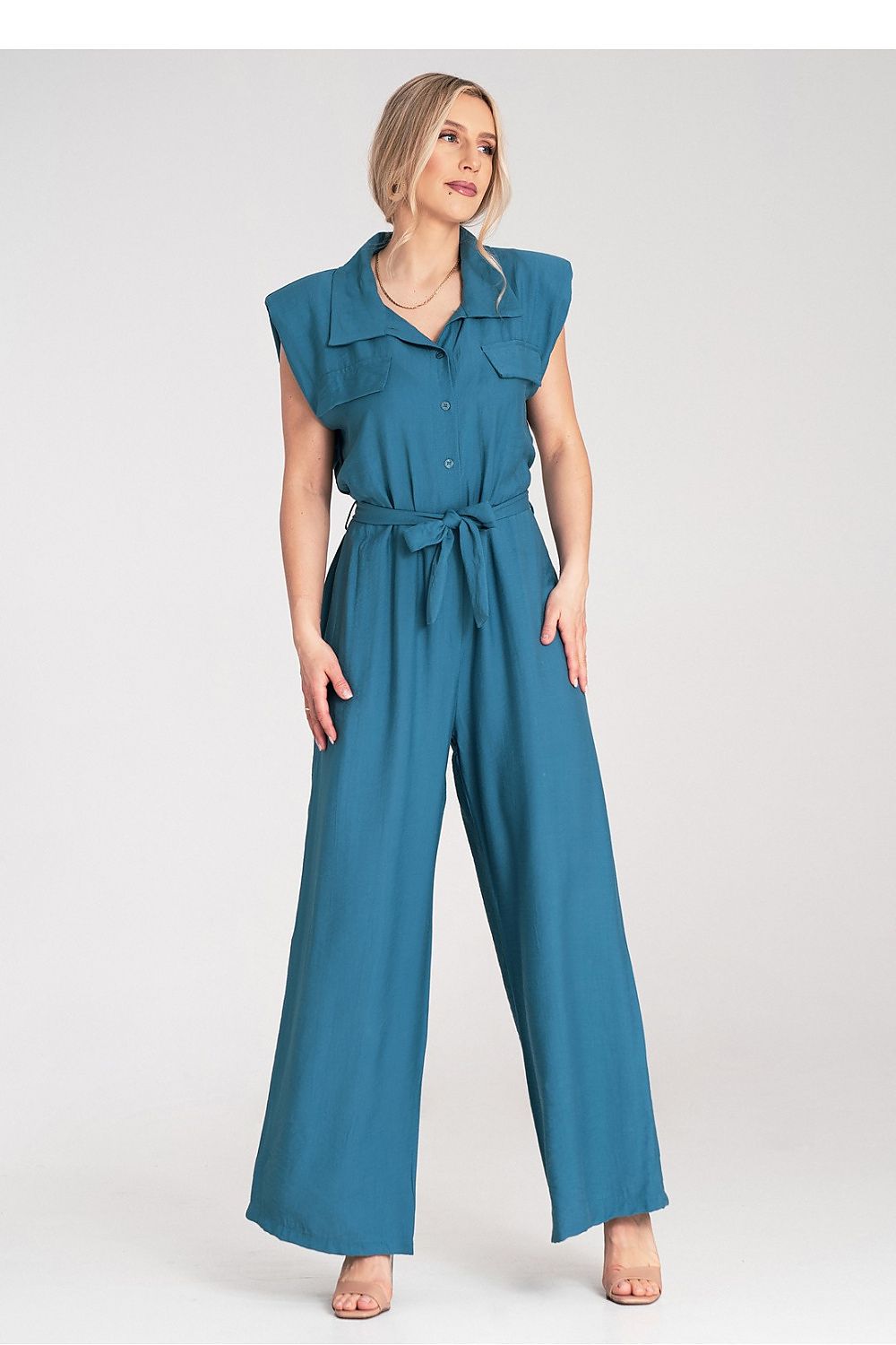 Suit model 214804 Figl