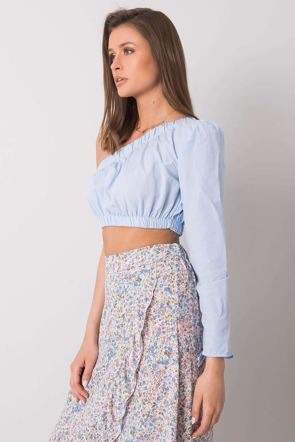 Blouse model 215370 Rue Paris