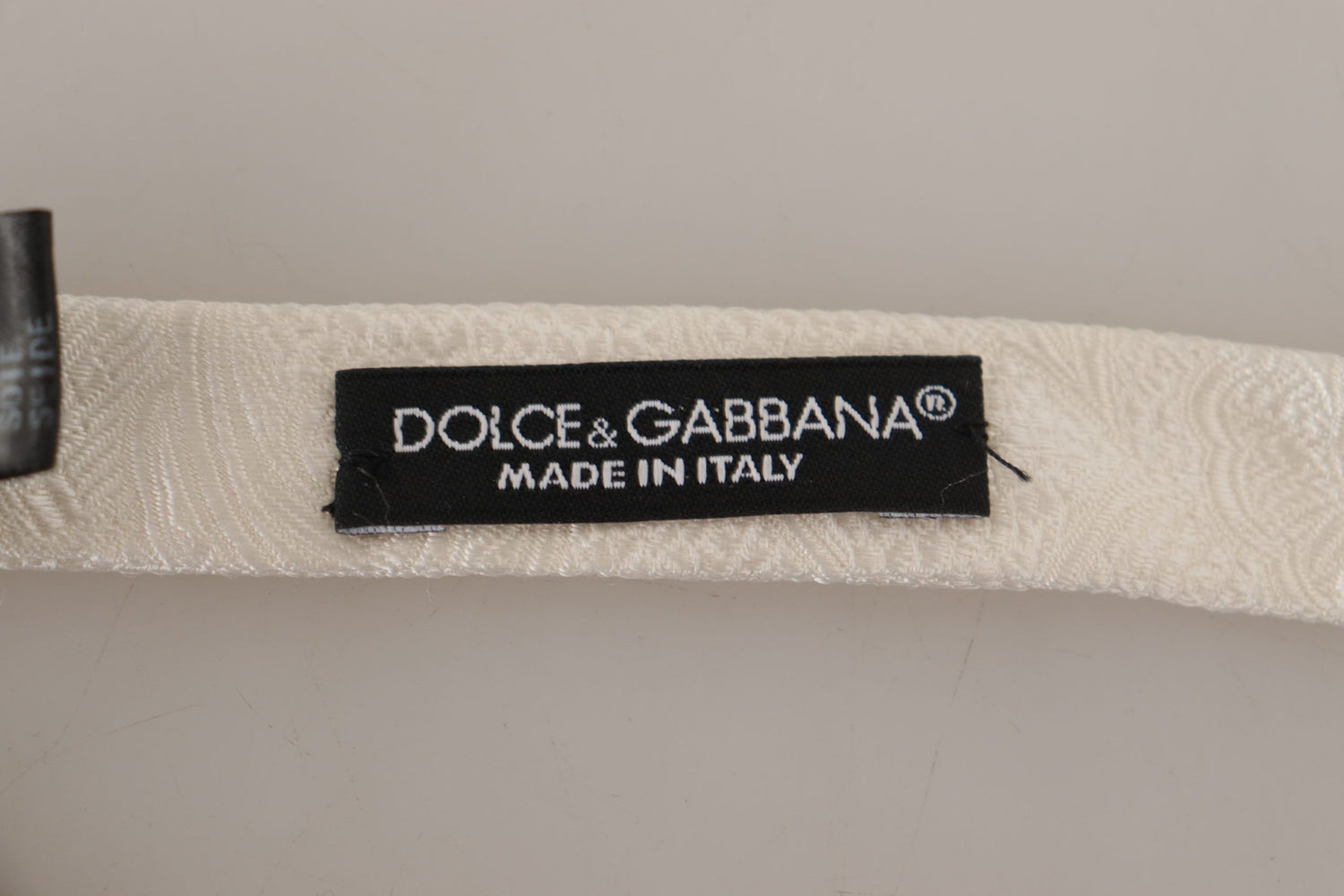 Dolce &amp; Gabbana White 100% Silk Slim Adjustable Neck Papillon Tie