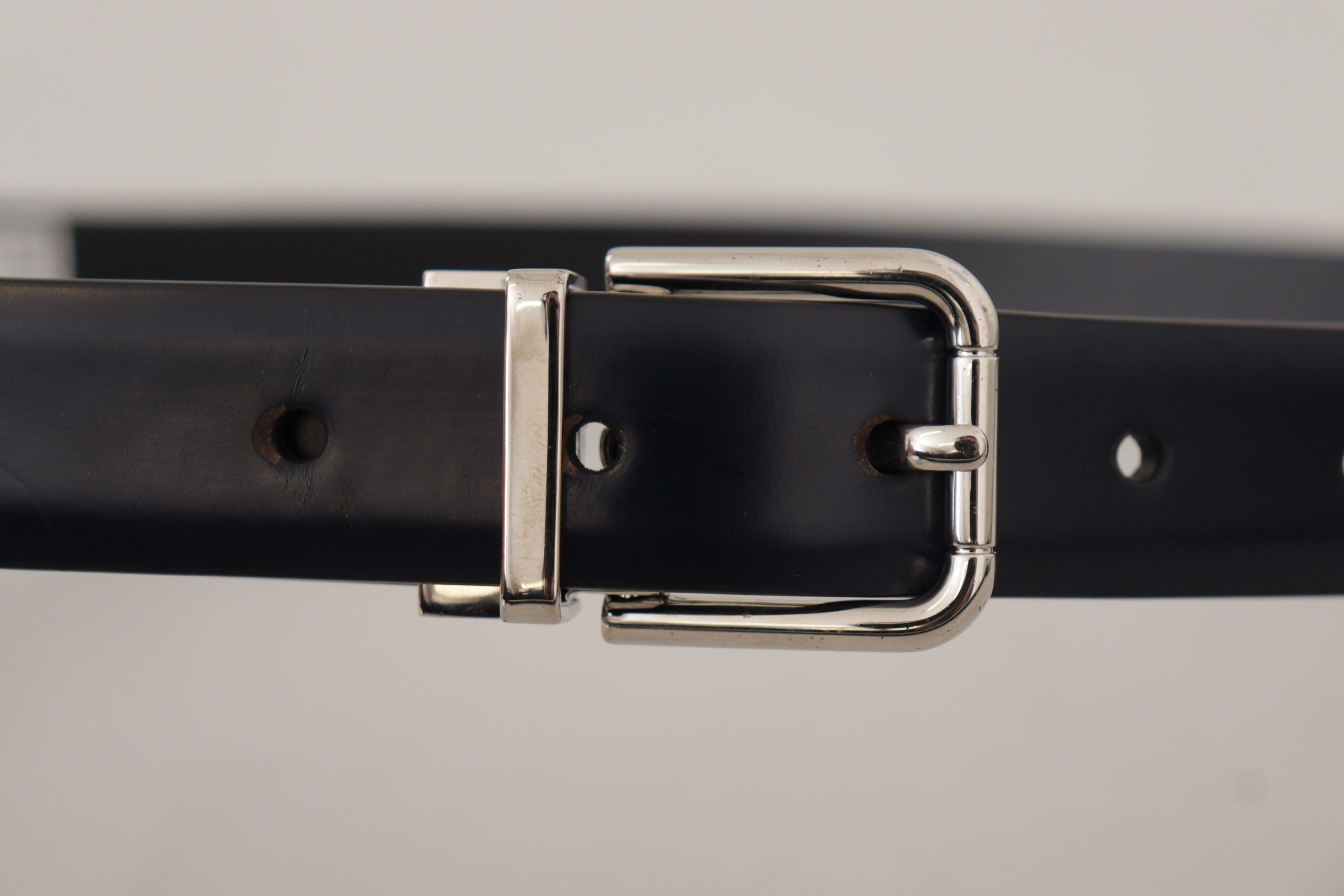 Dolce &amp; Gabbana Black Calf Leather Classic Logo Metal Buckle Belt