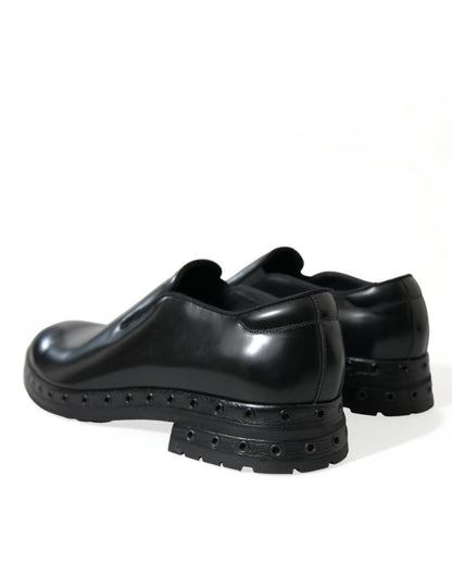 Dolce &amp;amp; Gabbana svarta loafers i läder med nitar, finskor