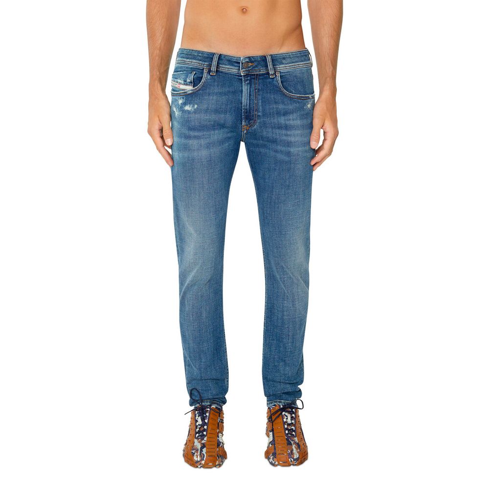 Diesel Punk-inspirerade skinny jeans med låg midja