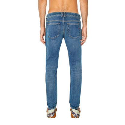 Diesel Punk-inspirerade skinny jeans med låg midja