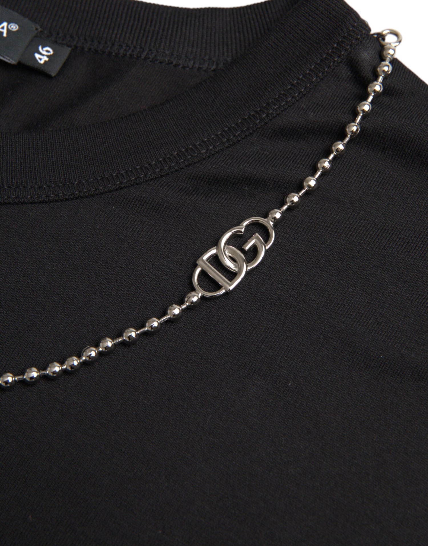 Dolce Gabbana Svart bomulls-t-shirt med kort ärm och silverkedja