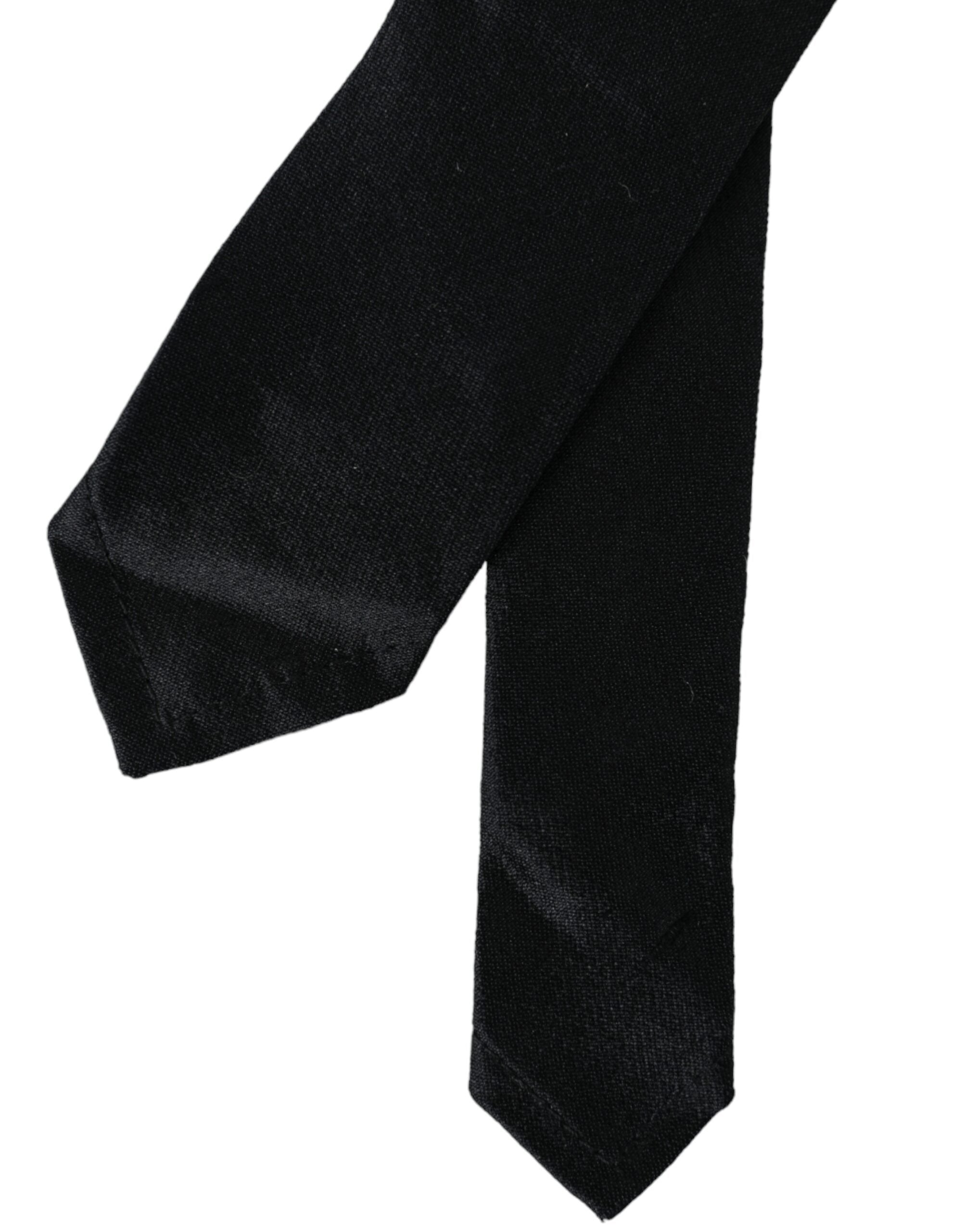 Dolce &amp;amp; Gabbana Svart Enfärgad Justerbar Slips i 100 % Siden