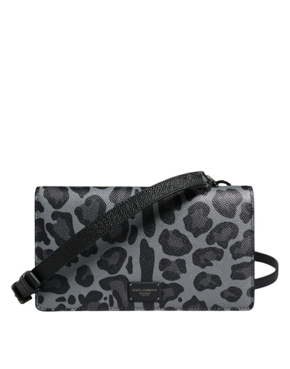 Dolce &amp;amp; Gabbana Svart Grå Leopard Läder Axelremsväska med Vikbart Korthållare