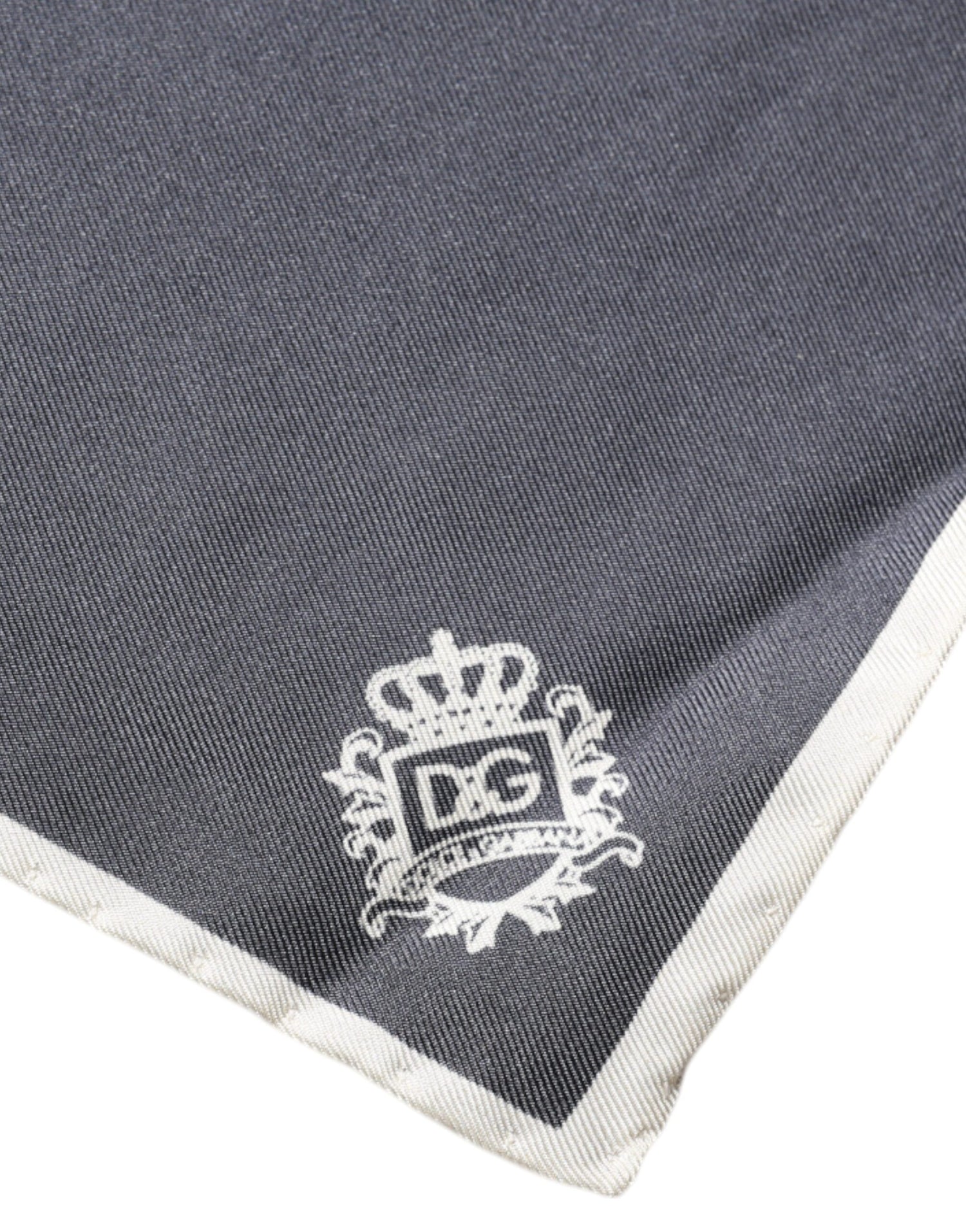 Dolce &amp;amp; Gabbana Grå Kronlogotyp Fyrkantig Näsdukshalsduk