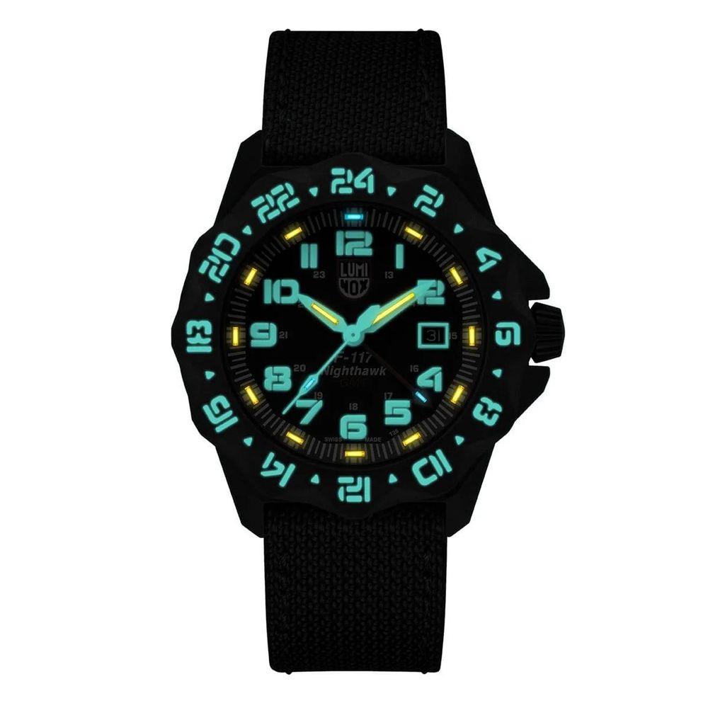 Luminox svart tygklocka