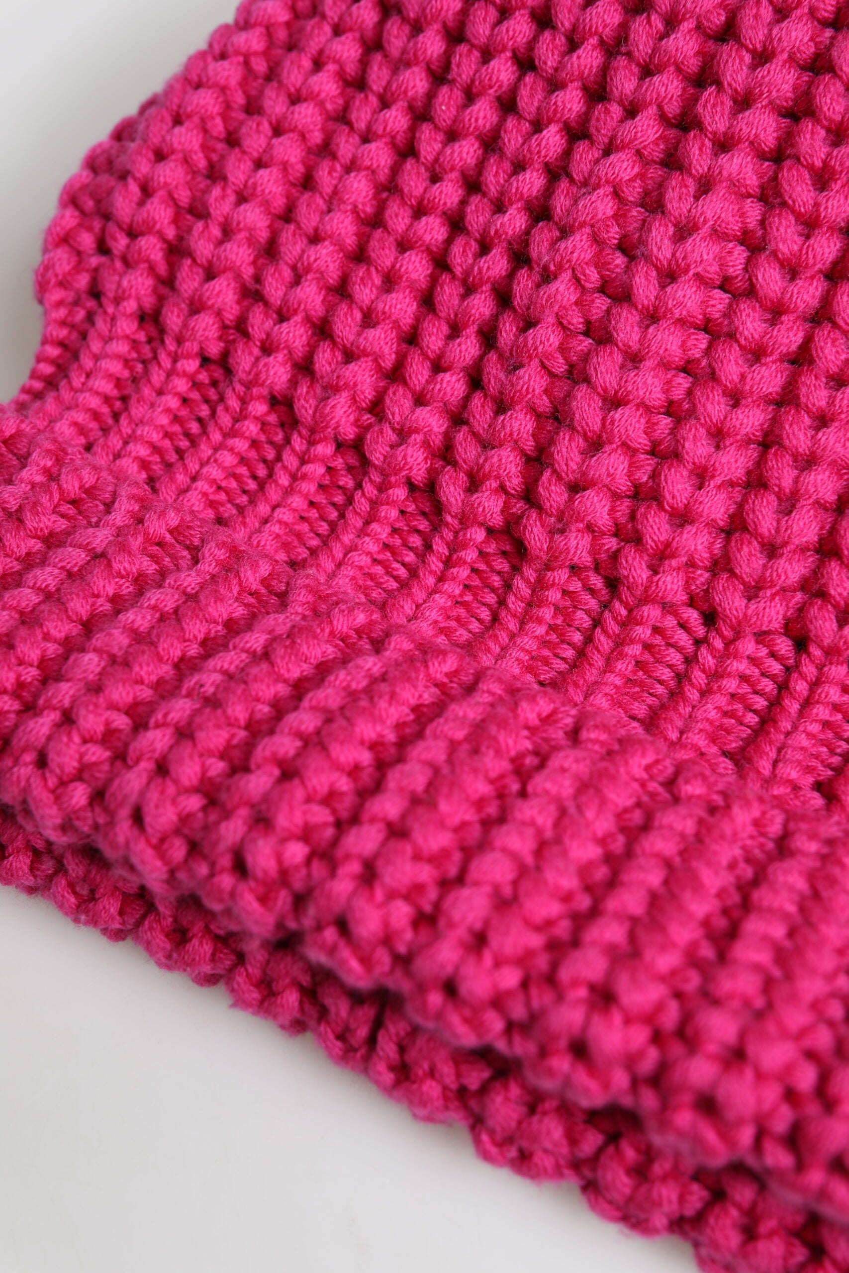 Dolce &amp; Gabbana Pink Solid Wool Knitted Winter Beanie Hat