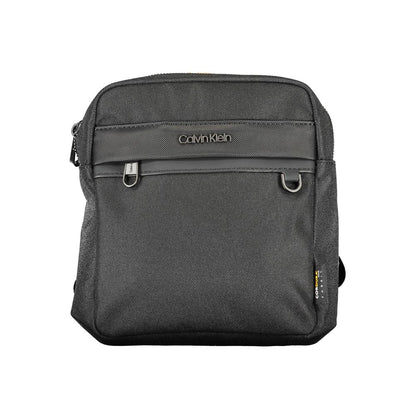 Calvin Klein svart polyester herr axelväska