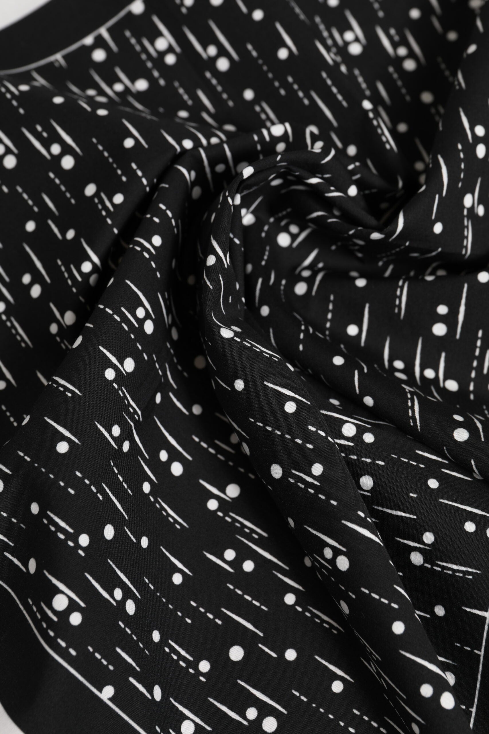 Dolce &amp; Gabbana Black White Printed Square Foulard Scarf