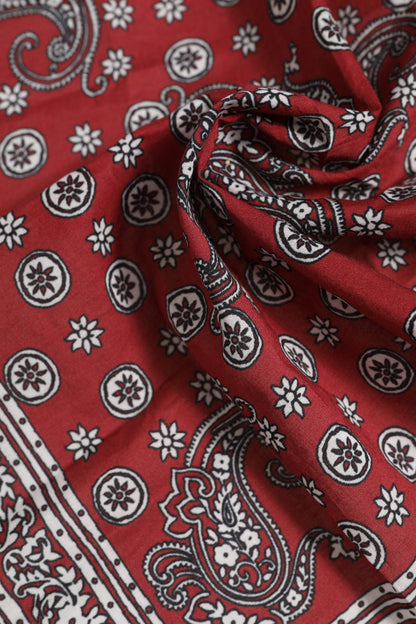Dolce &amp; Gabbana Red Floral Cotton Square Foulard Scarf