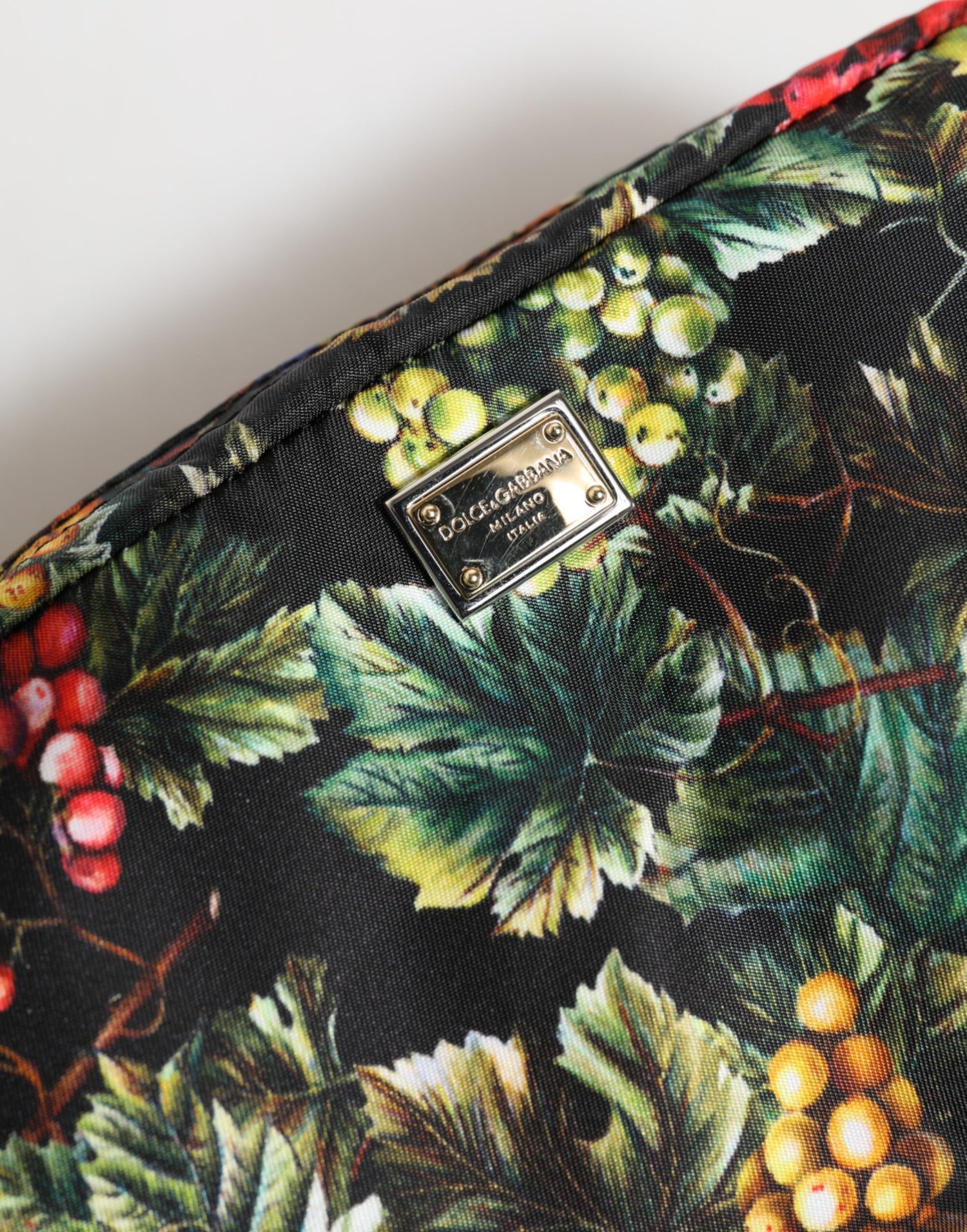 Dolce &amp; Gabbana Multicolor Grape Print Clutch Logo Plaque Pouch Bag