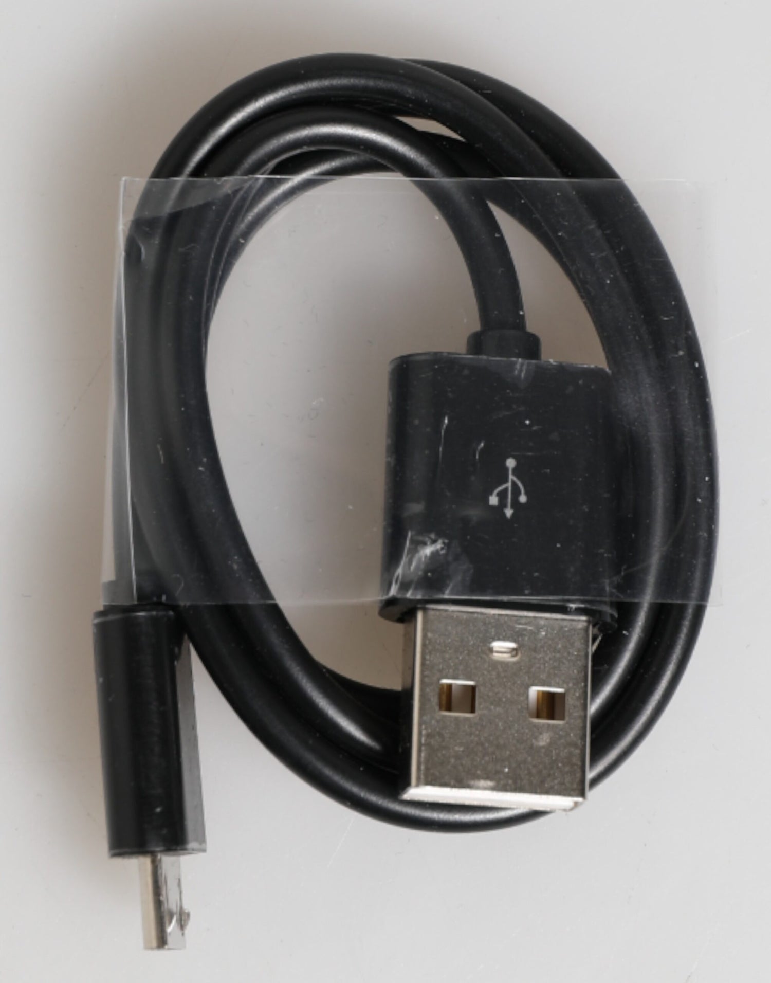Dolce &amp; Gabbana Black Leather Exotic Skin 3000mAh Power Bank Charger USB